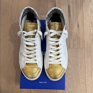 P448 Skate Palm White and Gold Sneakers Size 39 8.5